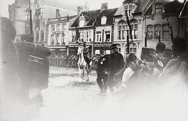 Kon Mus 201272289duo